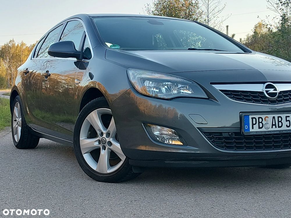Opel Astra - 22