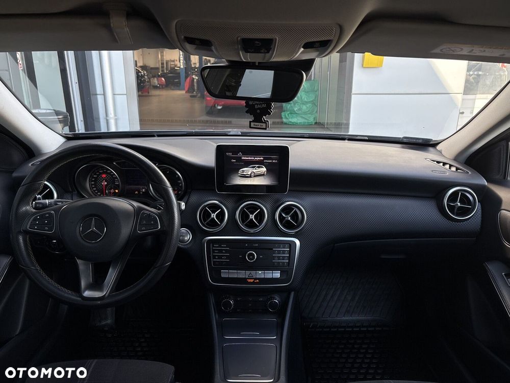 Mercedes-Benz Klasa A 180 d 7G-DCT - 15