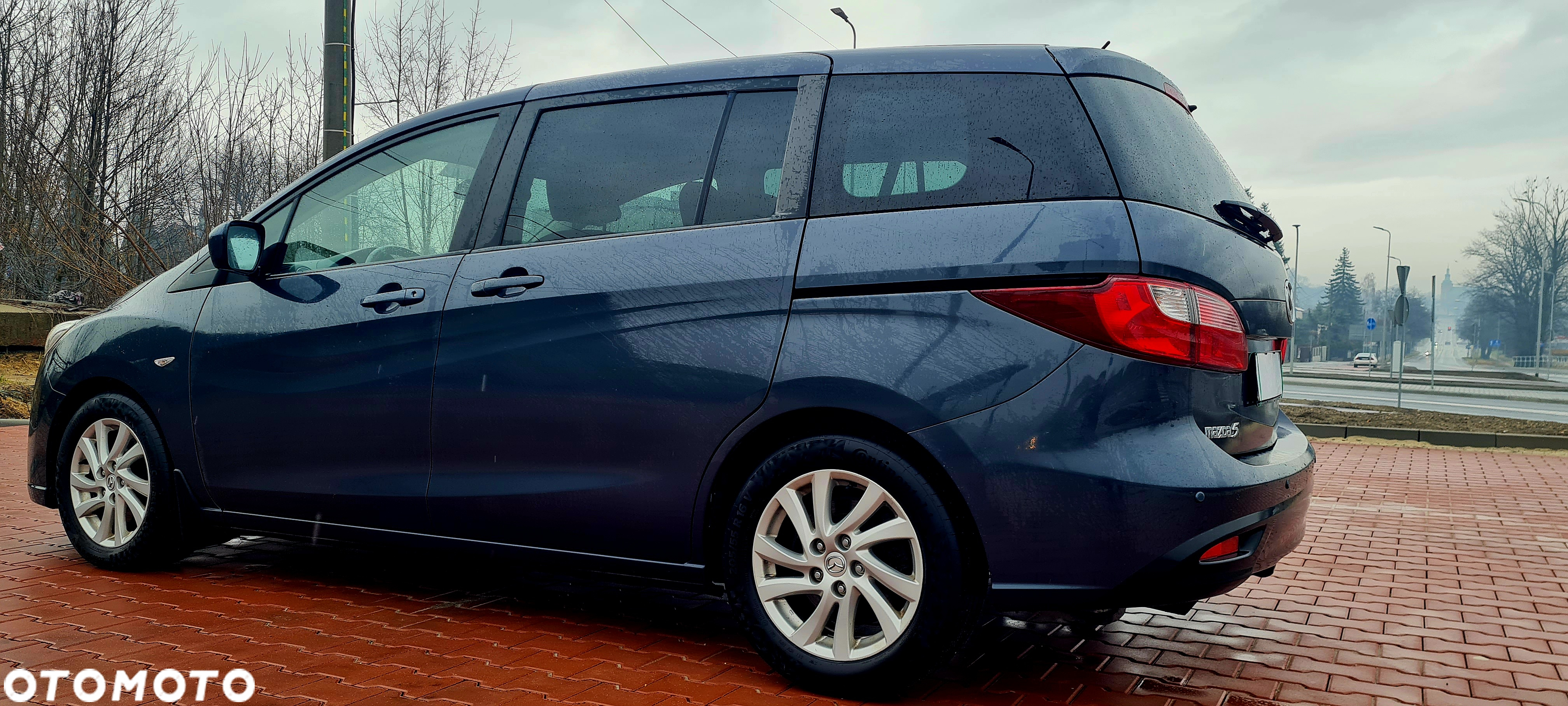 Mazda 5 1.6 CD Exclusive + - 9