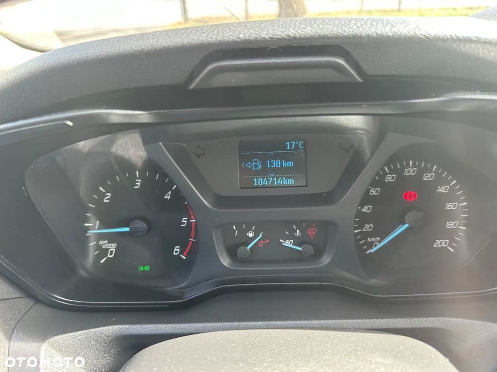 Ford Transit 170ps 2019r doka 7oso kontener 4.3x2.1x2.1 - 17