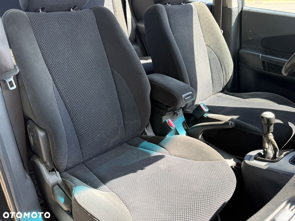 Hyundai Tucson 2.0 Comfort 2WD - 18