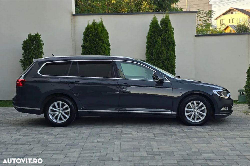 Volkswagen Passat 2.0 TDI DSG Highline - 39