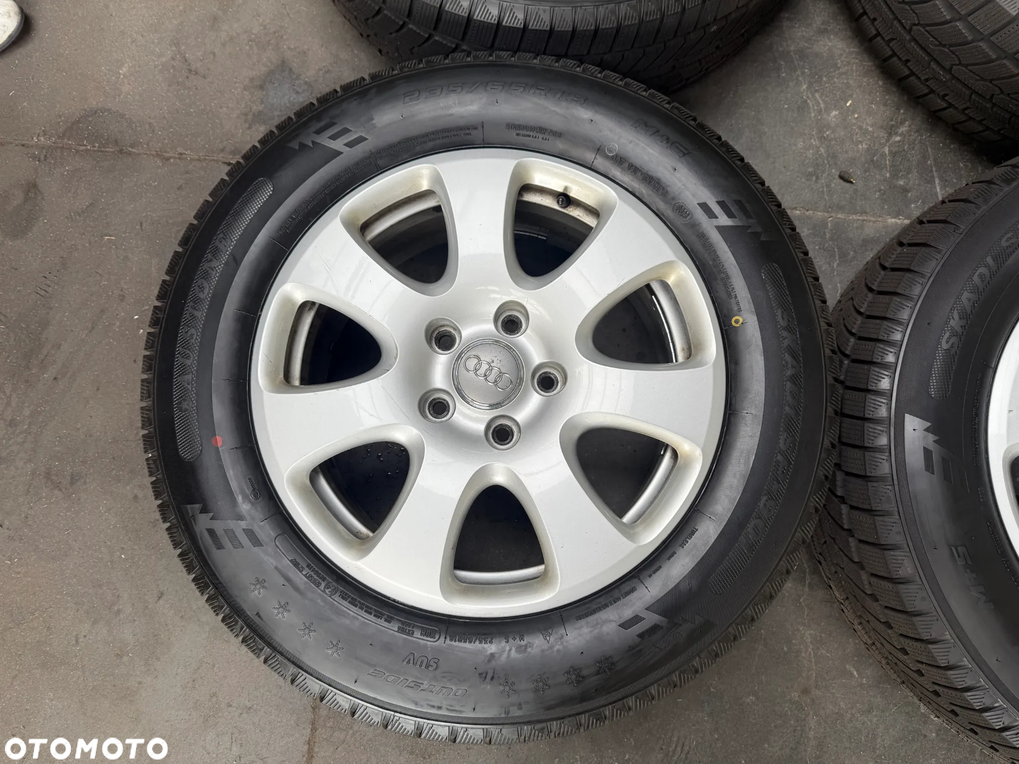 KOŁA ALUFELGI AUDI Q7 SQ7 VW TOUAREG PORSCHE CAYENNE 18" 5X130 235/65/18 NOWE OPONY ZIMOWE - 4