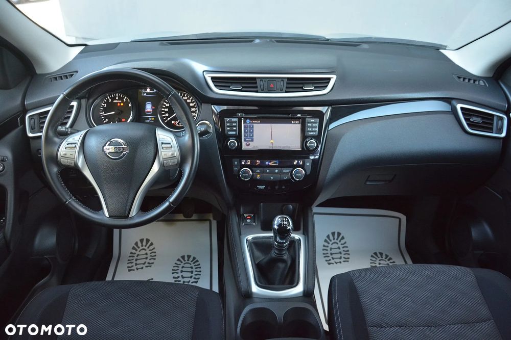 Nissan Qashqai 1.2 DIG-T N-Connecta - 16