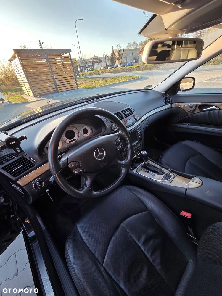 Mercedes-Benz Klasa E 350 T Avantgarde - 18