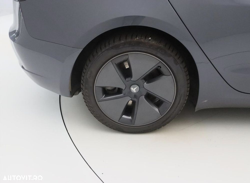 Tesla Model 3 RWD - 9