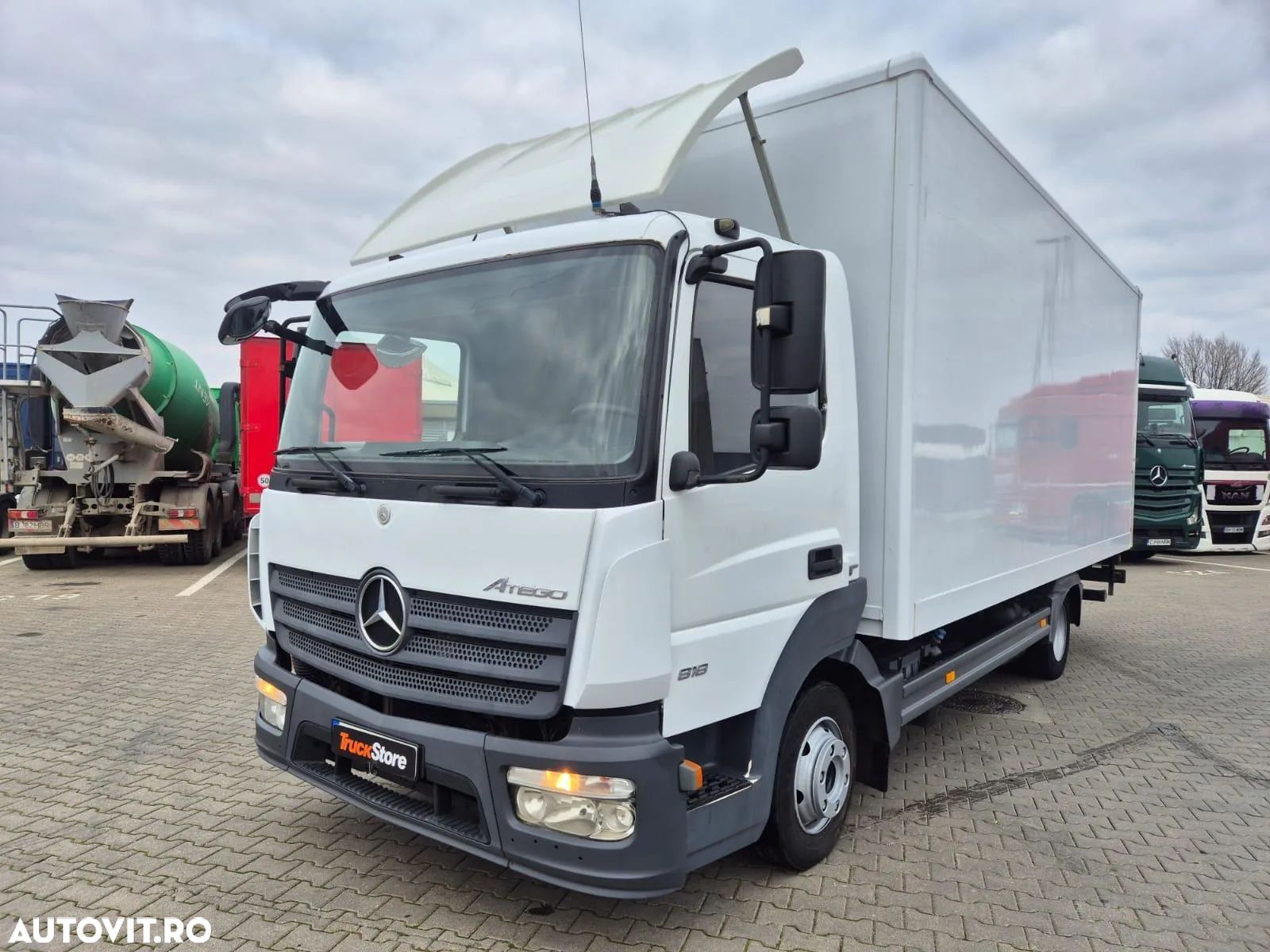 Mercedes-Benz Atego 818 - 1