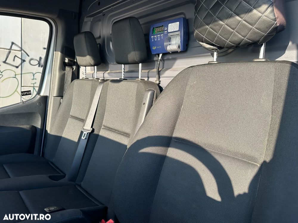 Mercedes-Benz Sprinter VAN 314 CDI FWD MWB HRF - 18