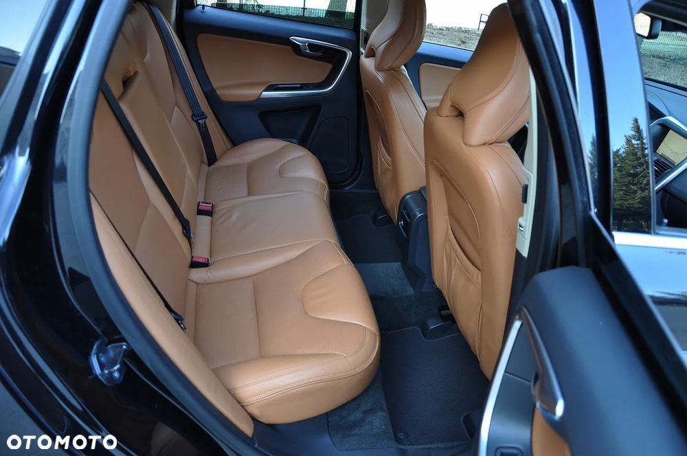 Volvo XC 60 - 27