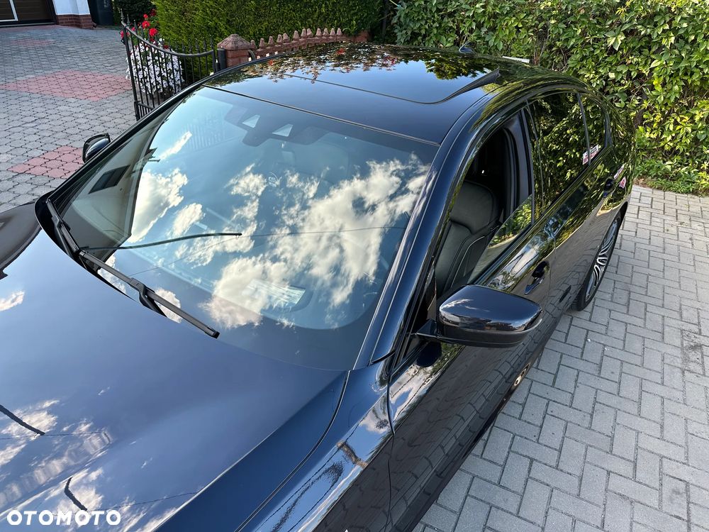 BMW Seria 5 - 34