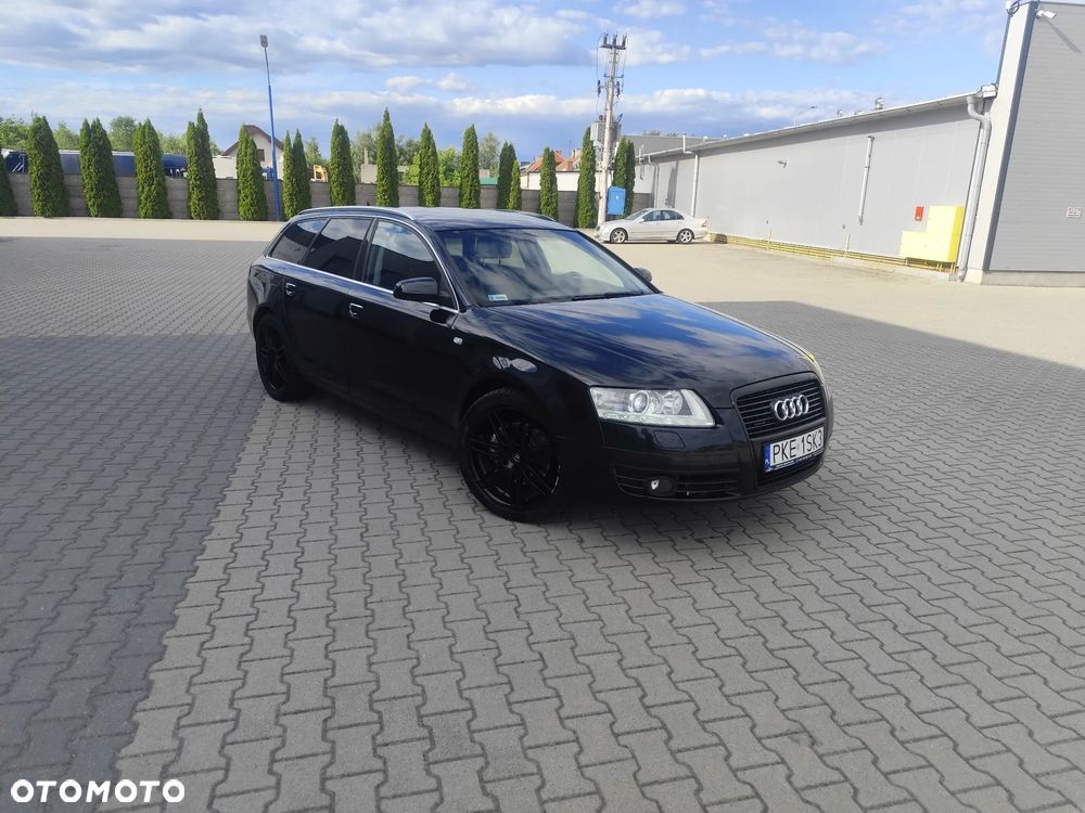 Audi A6 Avant - 1