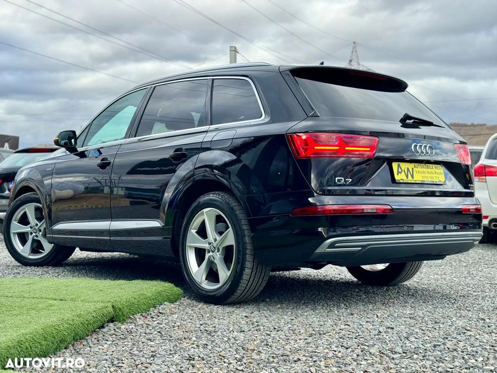 Audi Q7 - 13