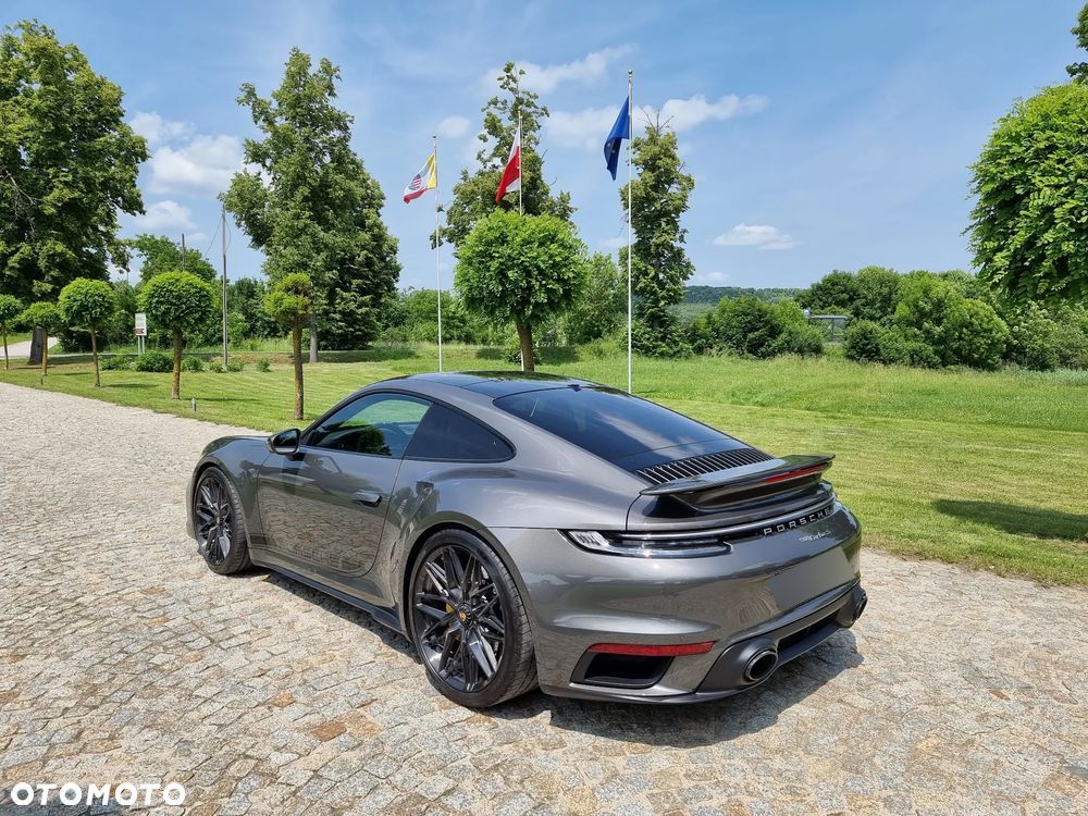 Porsche 911 Turbo S - 2