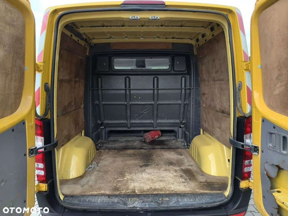 Mercedes-Benz Sprinter - 19