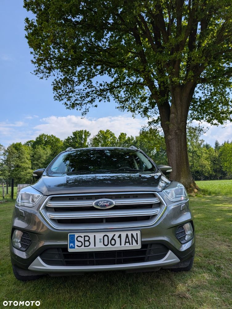 Ford Kuga 1.5 EcoBoost 2x4 Titanium - 5