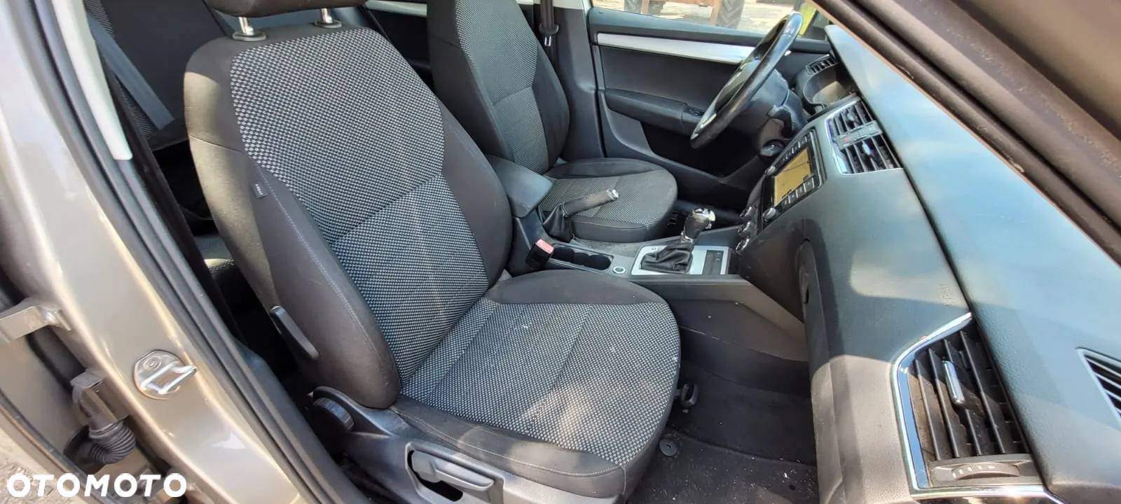 Skoda Octavia 2.0 TDI Edition DSG - 14