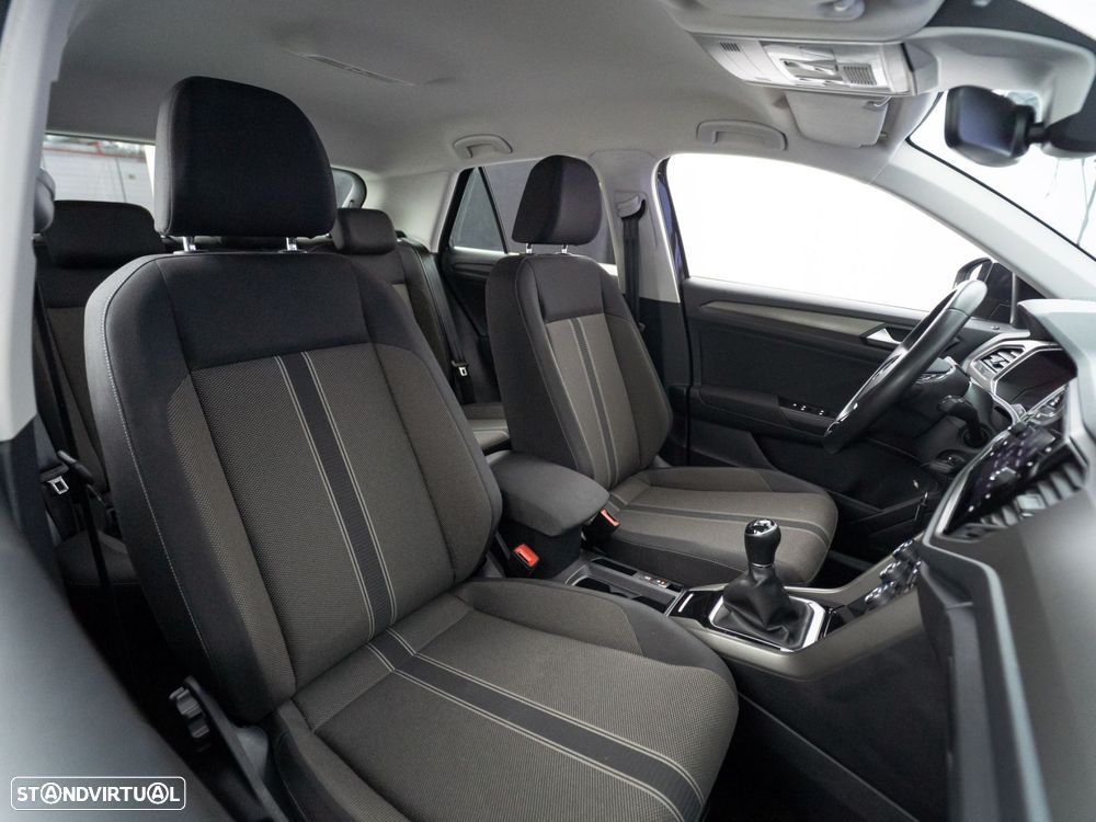 VW T-Roc 1.0 TSI Style - 36