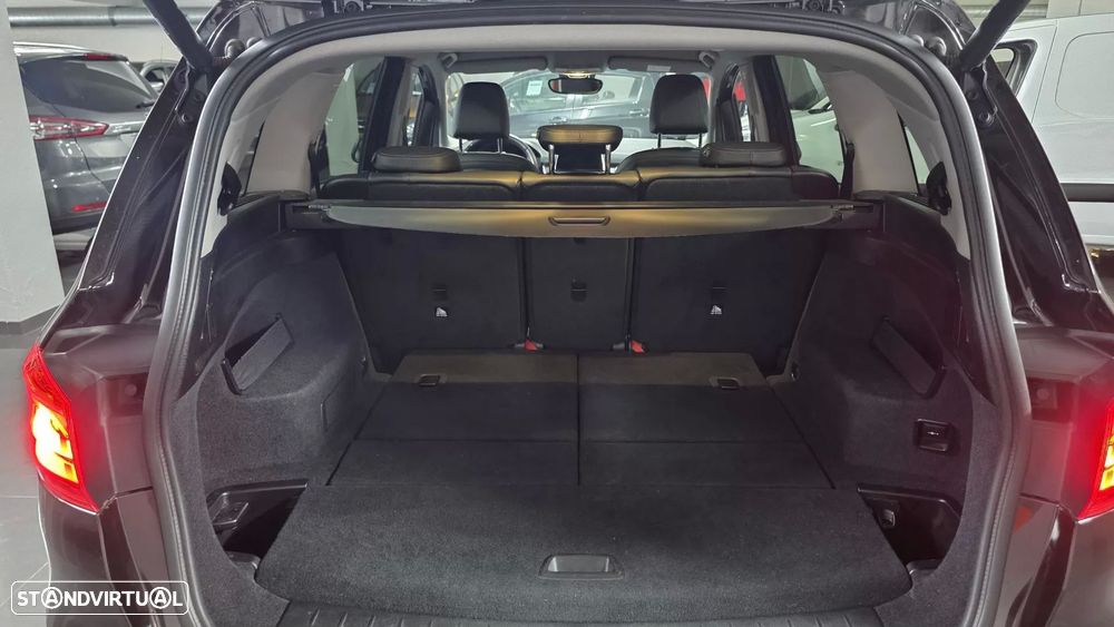 BMW 218 Gran Tourer i 7L Line Sport — fotografia 43