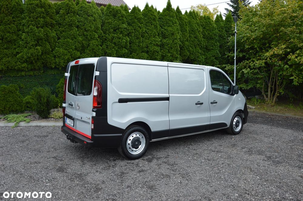 Opel Vivaro - 5