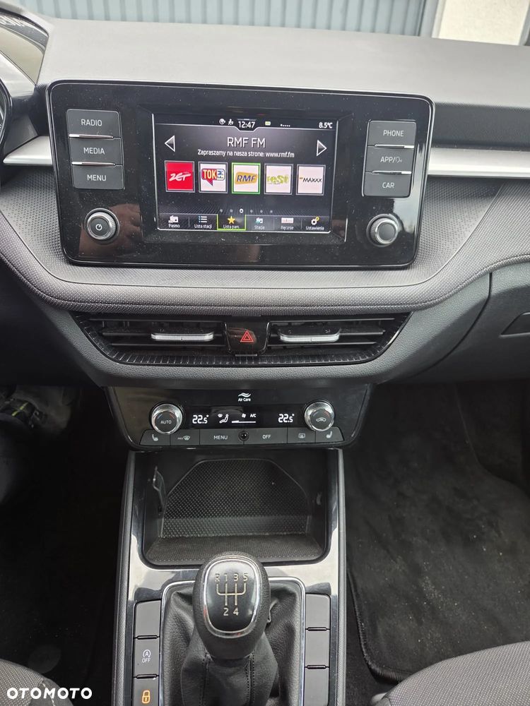 Skoda Fabia 1.0 TSI Style Color - 8