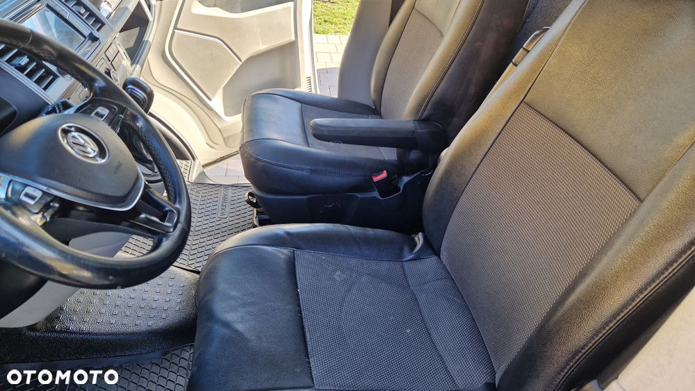 Volkswagen Transporter - 16