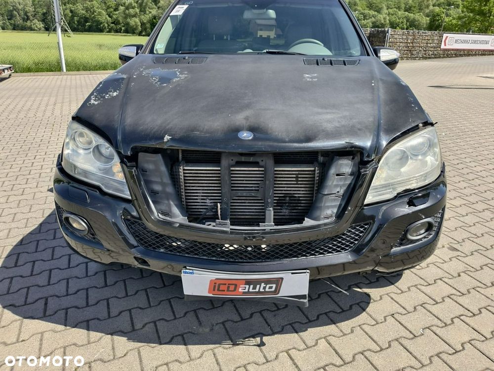 Mercedes-Benz ML - 2