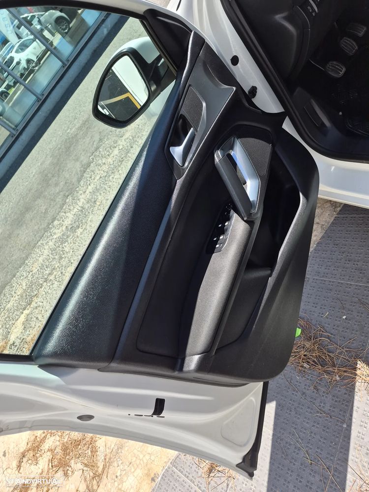 Peugeot 308 SW 1.6 BlueHDi Allure J17 - 15