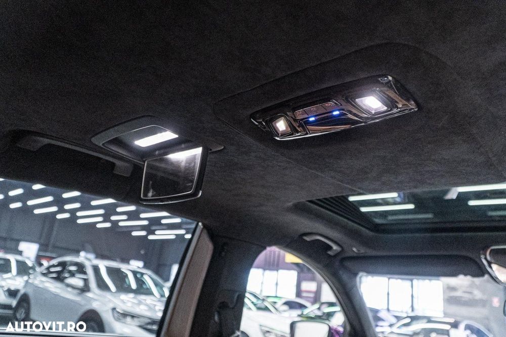 BMW Seria 7 730Ld xDrive - 39