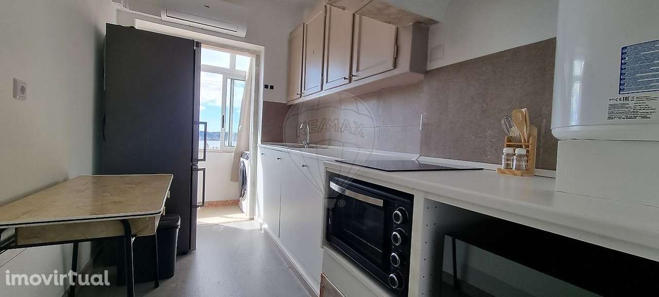 Apartamento T2 para arrendamento - Grande imagem: 2/14