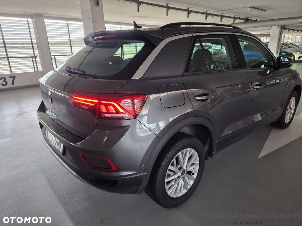 Volkswagen T-Roc - 3