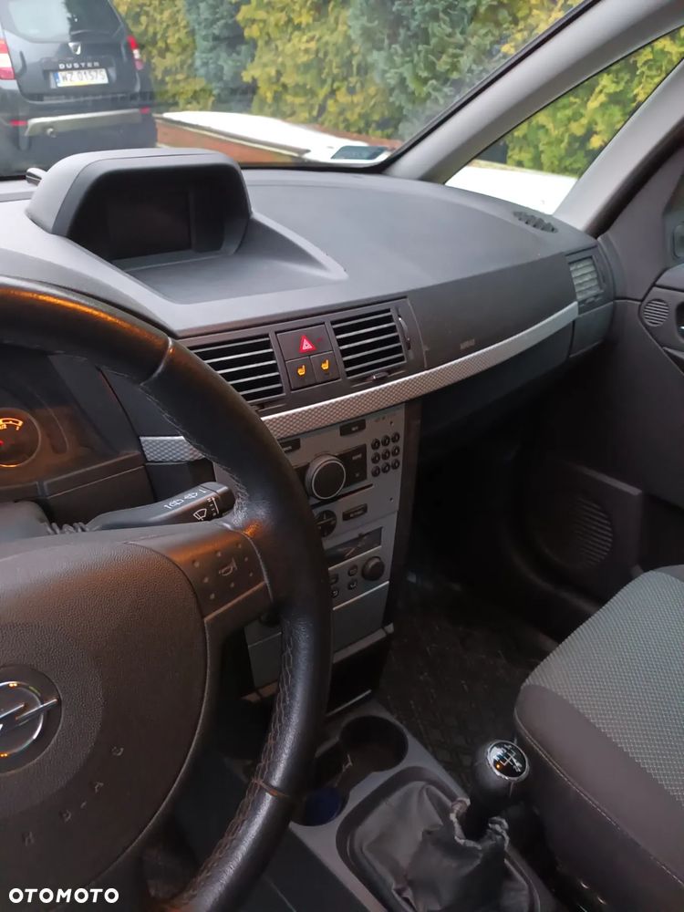 Opel Meriva 1.6 Cosmo - 4