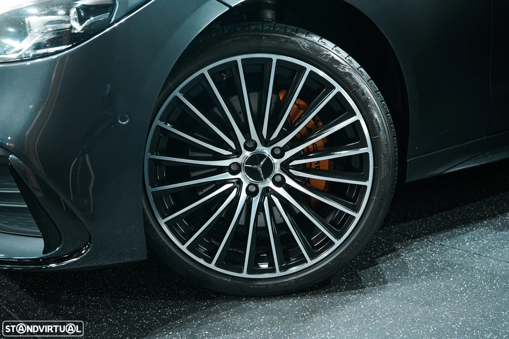 Mercedes-Benz C 300 e AMG Line - 8