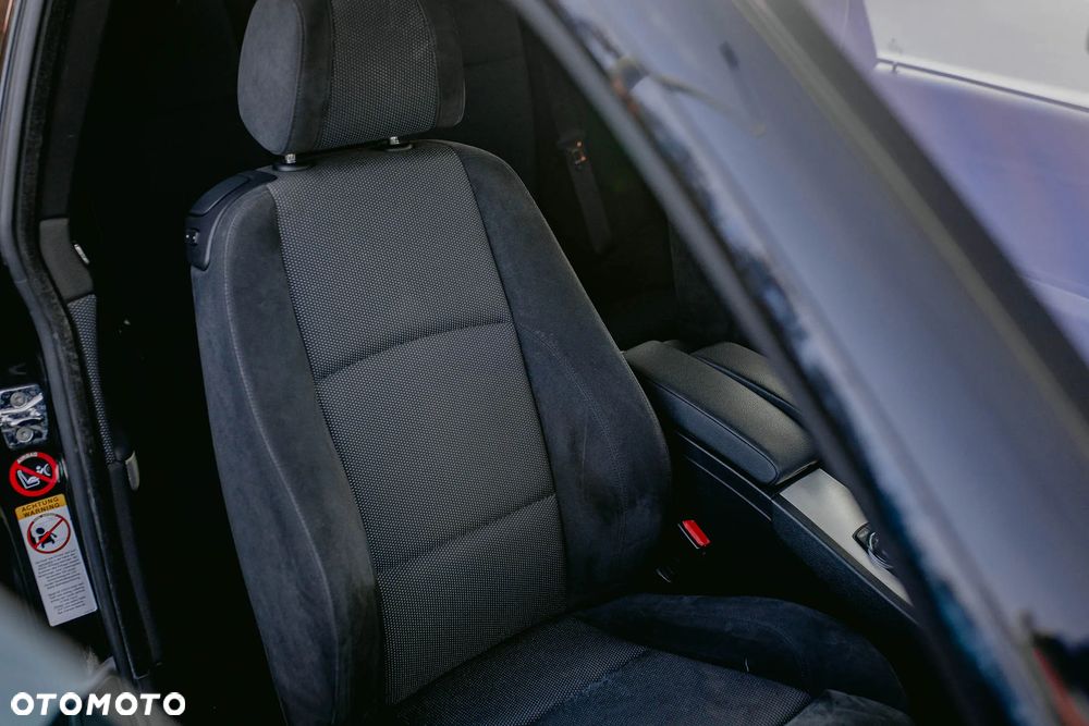 BMW Seria 3 330d - 6
