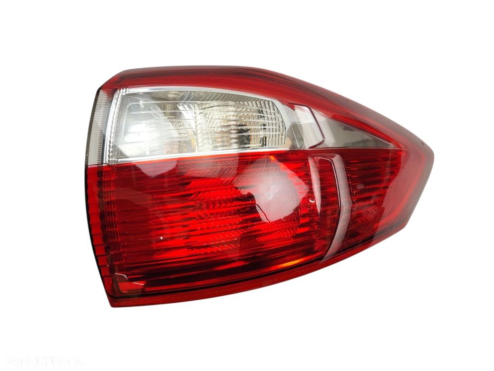LAMPA PRAWY TYŁ FORD C-MAX MK2 (2010-2015) 1.0 EcoBoost 125KM AM5113404BF - 1