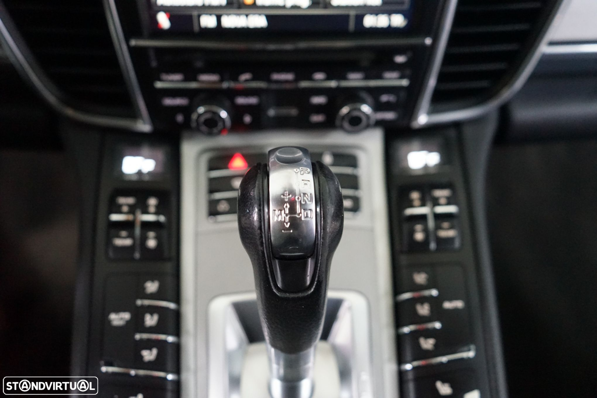 Porsche Panamera Platinum Edition - 43