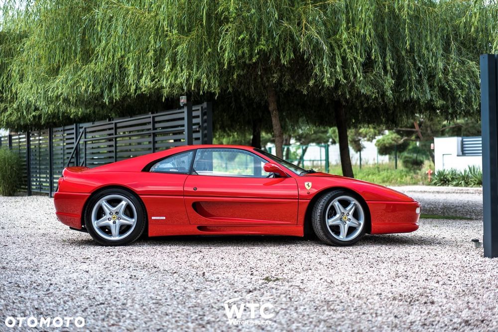 Ferrari F355 - 2
