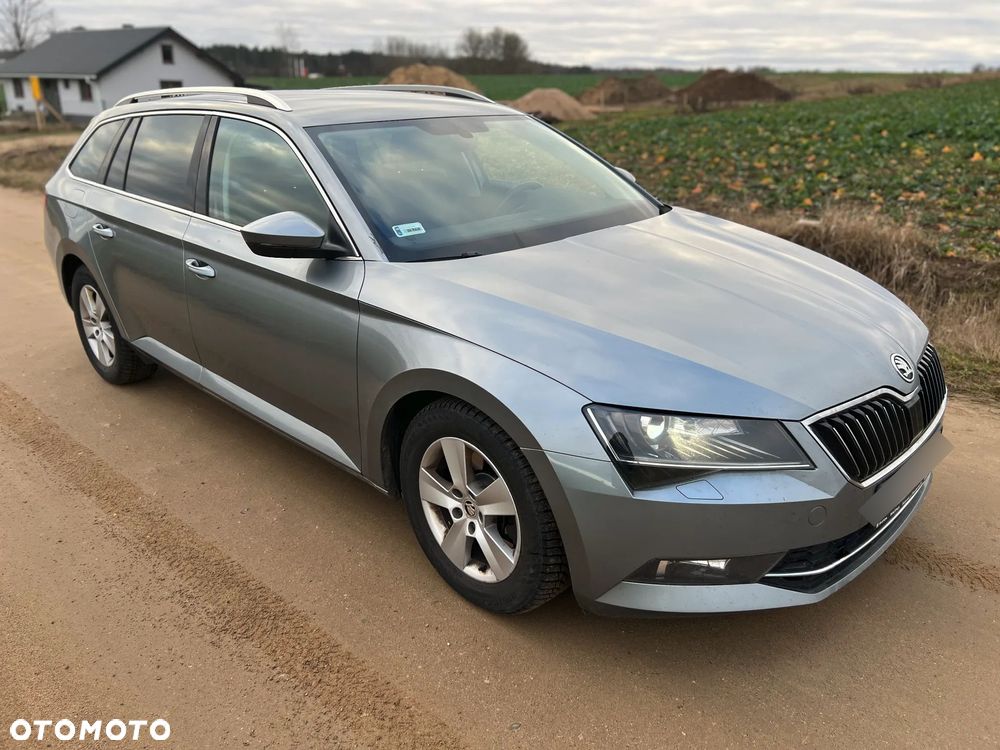 Skoda Superb 2.0 TDI Active - 3