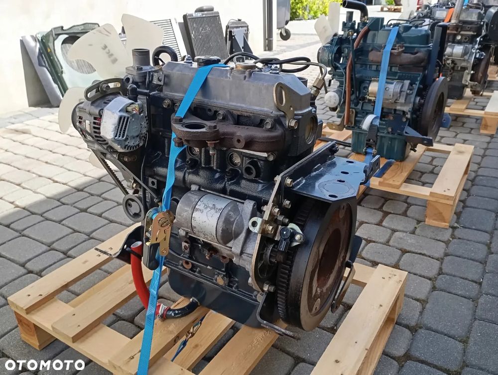 SILNIK ISEKI E3CE 1,429L cena 7235,77 zł netto - 6