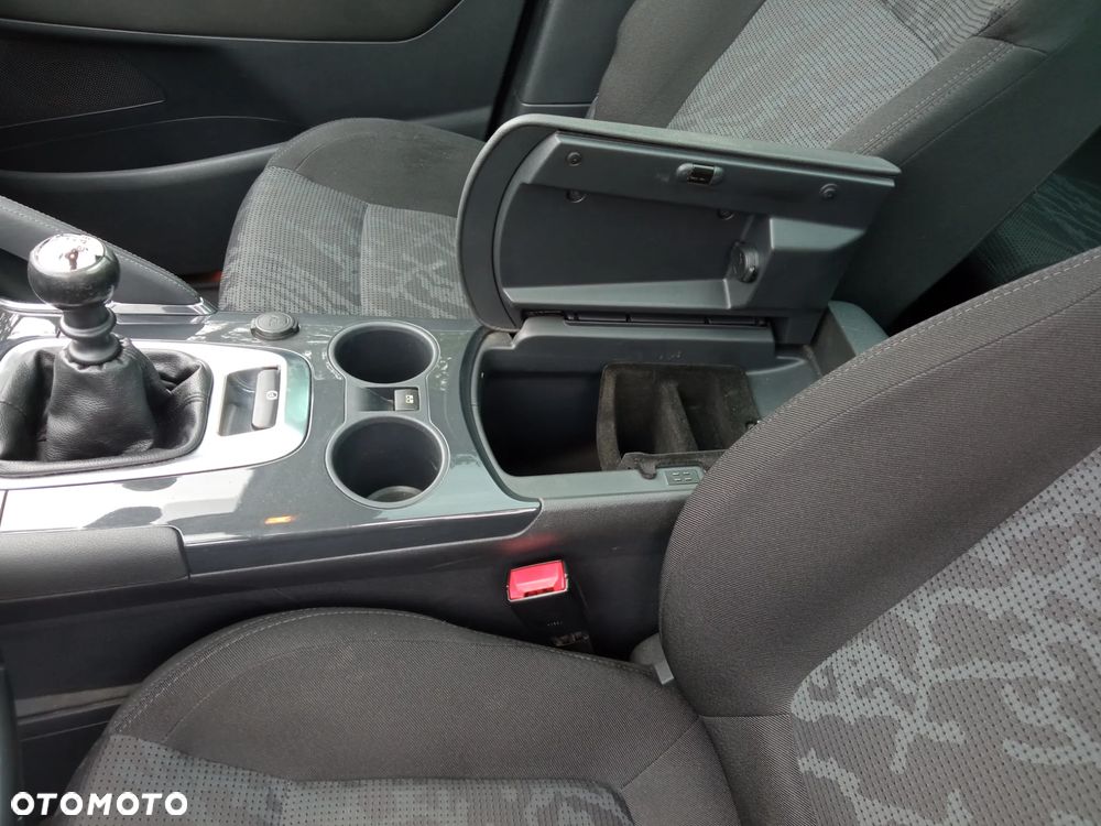 Peugeot 3008 1.6 HDi Trendy - 14