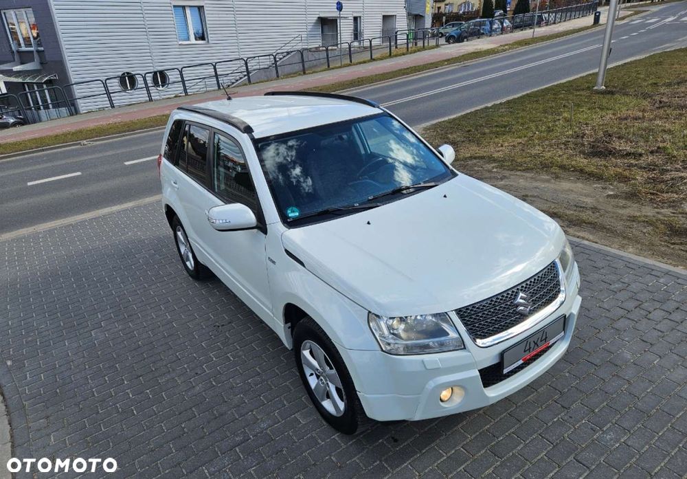 Suzuki Grand Vitara - 26