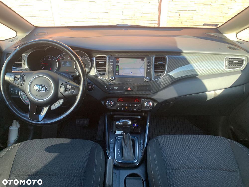 Kia Carens 1.7 CRDi L 7DCT - 4