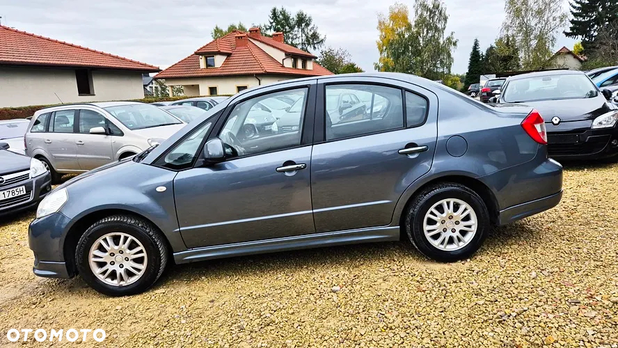Suzuki SX4 1.6 GS/Premium - 23