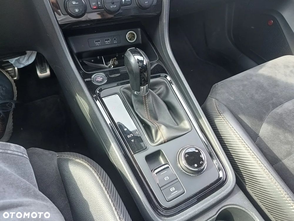 Cupra Ateca 2.0 TSI 4Drive DSG - 17