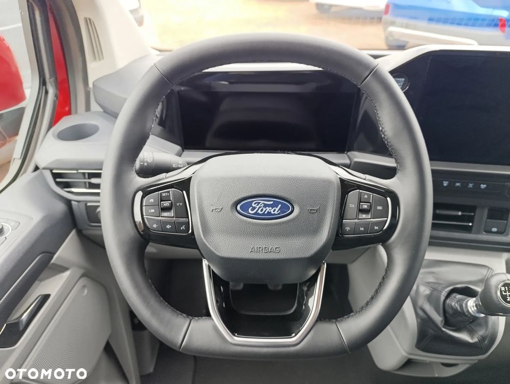 Ford Transit Custom Van L2H1 - 23