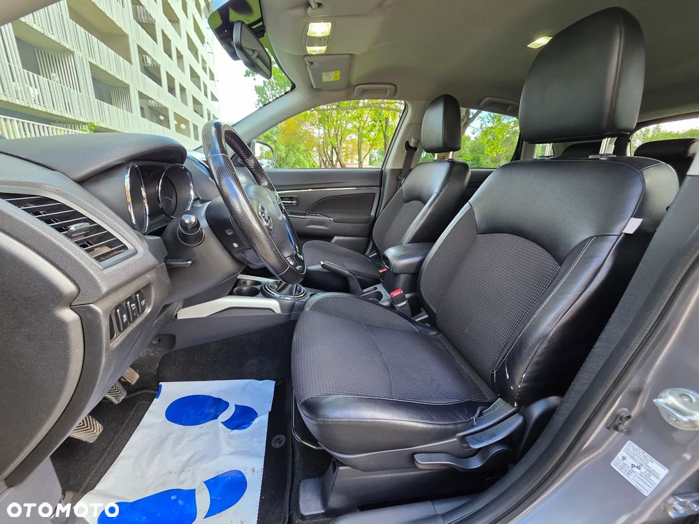 Peugeot 4008 - 5