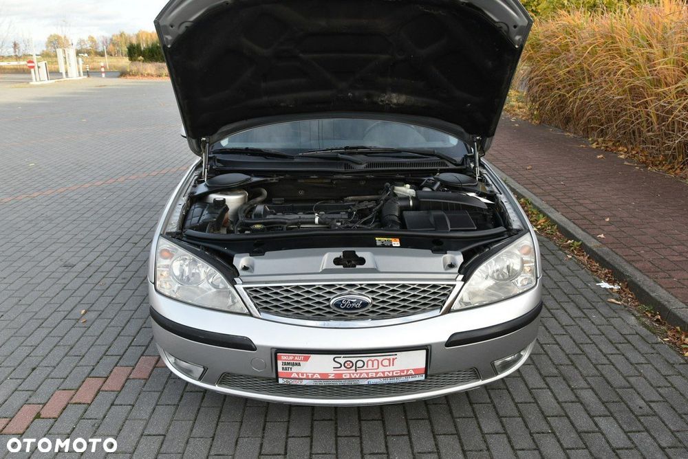 Ford Mondeo - 26