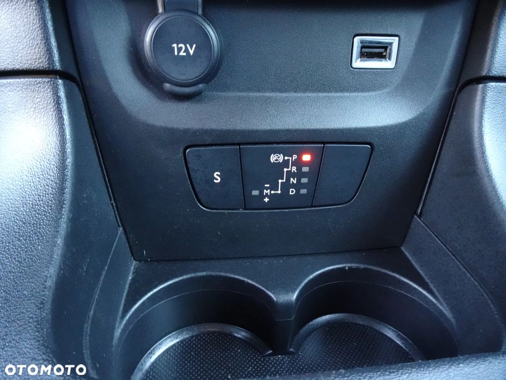 Citroën C3 1.2 PureTech Max EAT6 - 29