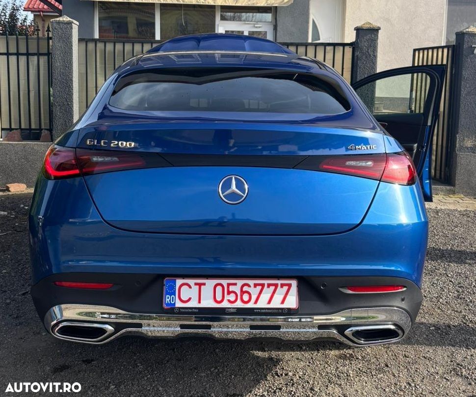 Mercedes-Benz GLC 200 4Matic 9G-TRONIC Edition Avantgarde - 3