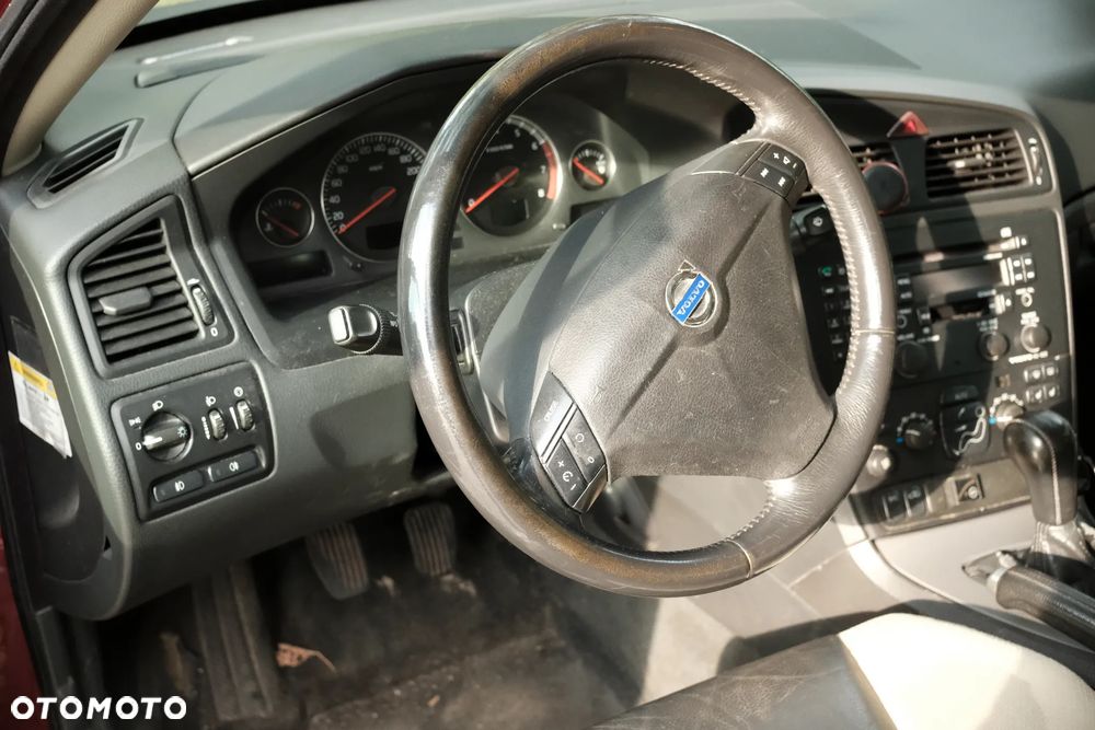 Volvo S60 2.4 - 9