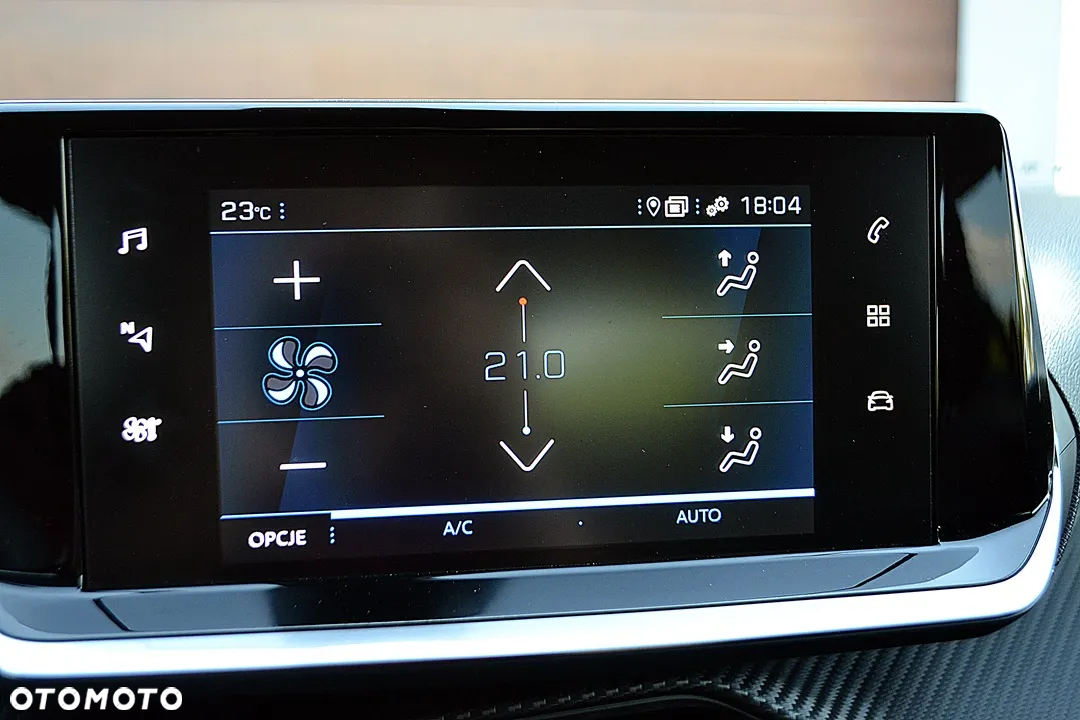 Peugeot 2008 BlueHDi 110 Allure - 27